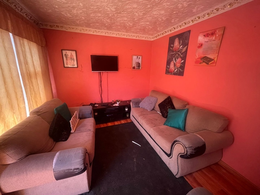 2 Bedroom Property for Sale in Motherwell Nu 9 Eastern Cape